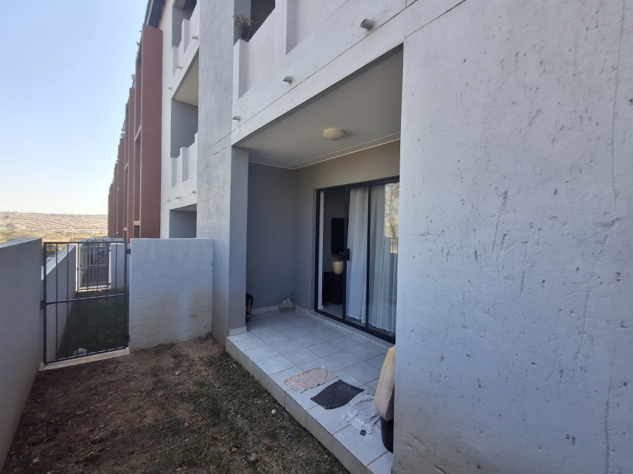 2 Bedroom Property for Sale in Kosmosdal Gauteng