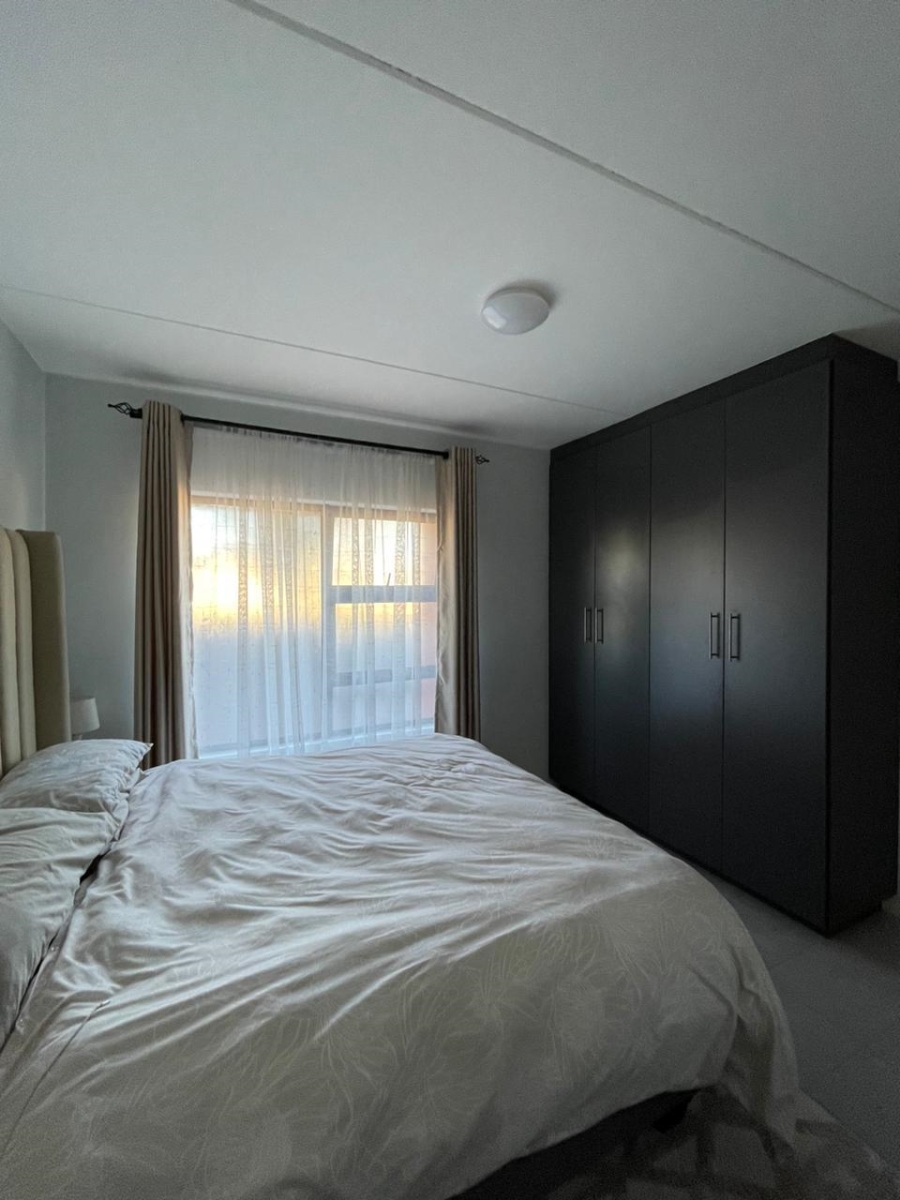2 Bedroom Property for Sale in Kosmosdal Gauteng
