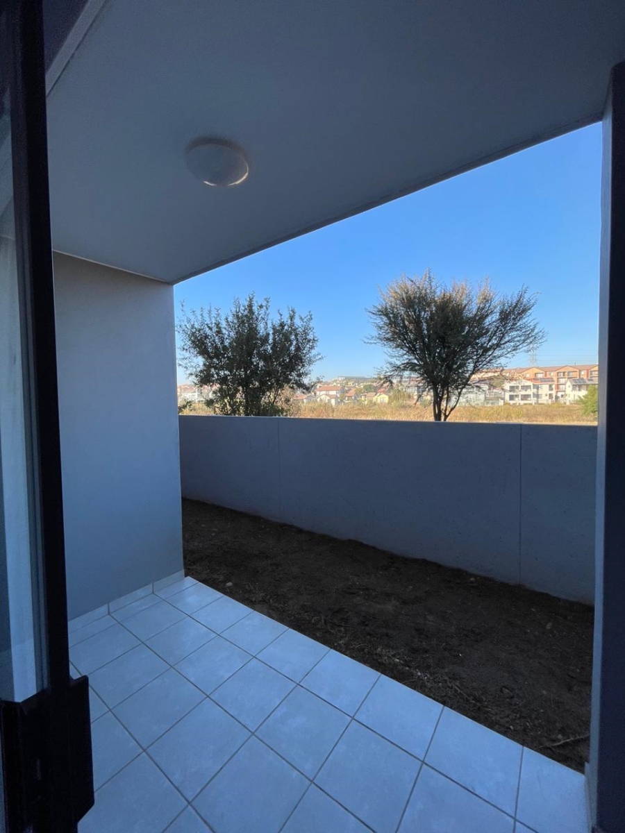 2 Bedroom Property for Sale in Kosmosdal Gauteng