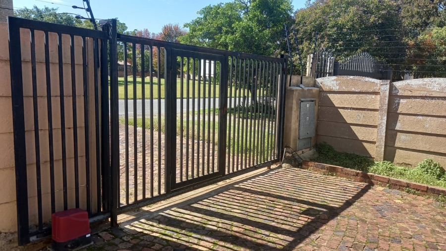 To Let 2 Bedroom Property for Rent in Northmead Gauteng