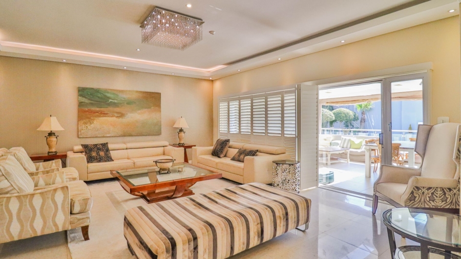 5 Bedroom Property for Sale in Talboton Gauteng