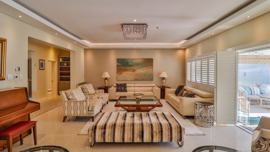 5 Bedroom Property for Sale in Talboton Gauteng