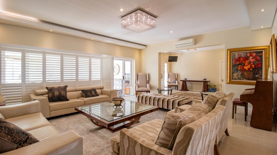 5 Bedroom Property for Sale in Talboton Gauteng