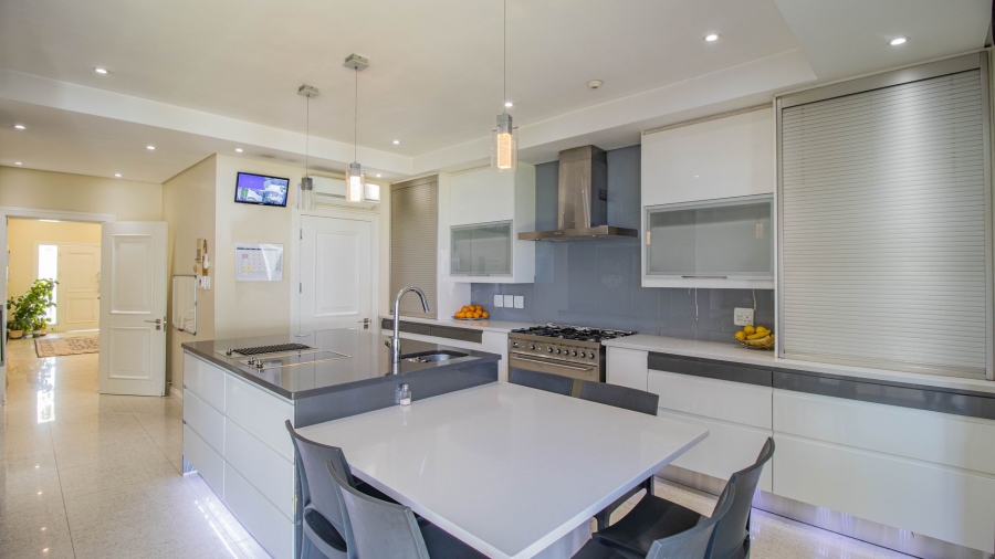 5 Bedroom Property for Sale in Talboton Gauteng