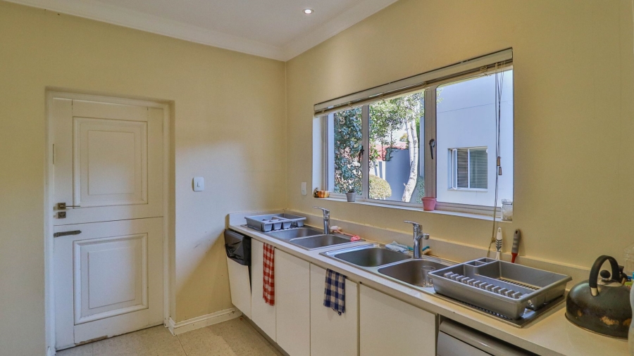 5 Bedroom Property for Sale in Talboton Gauteng