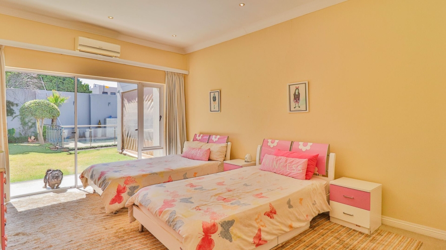 5 Bedroom Property for Sale in Talboton Gauteng