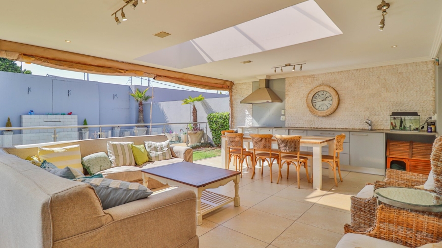 5 Bedroom Property for Sale in Talboton Gauteng