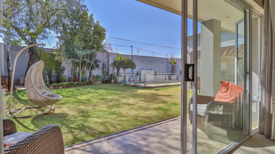 5 Bedroom Property for Sale in Talboton Gauteng