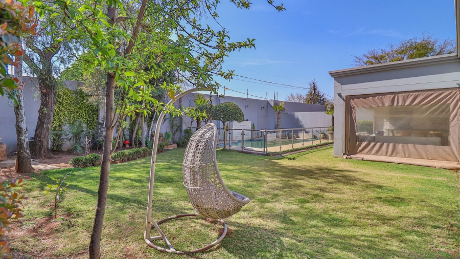 5 Bedroom Property for Sale in Talboton Gauteng