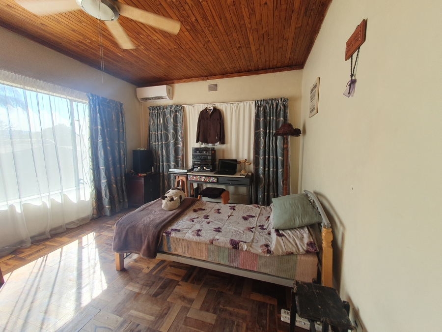 4 Bedroom Property for Sale in Pretoria Gardens Gauteng