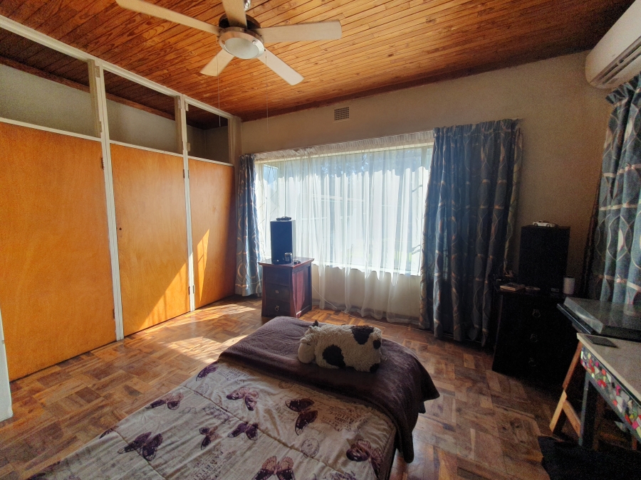 4 Bedroom Property for Sale in Pretoria Gardens Gauteng