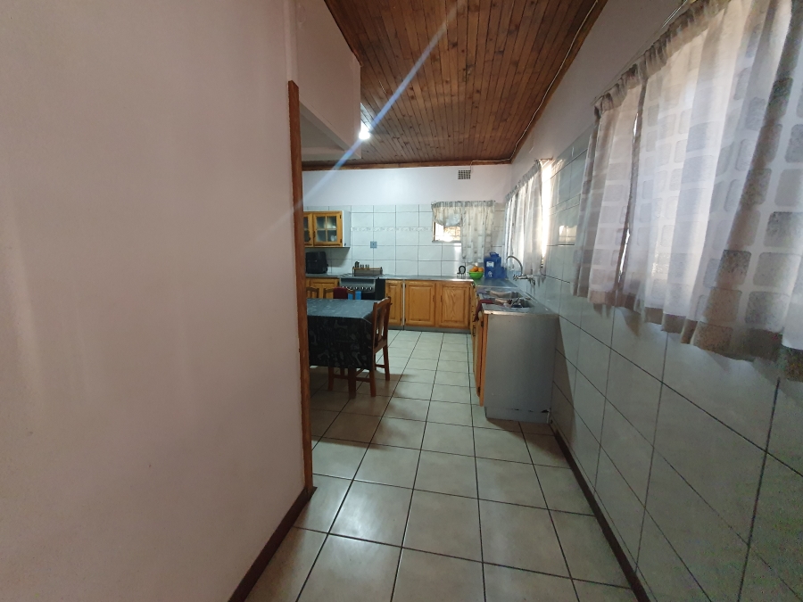 4 Bedroom Property for Sale in Pretoria Gardens Gauteng