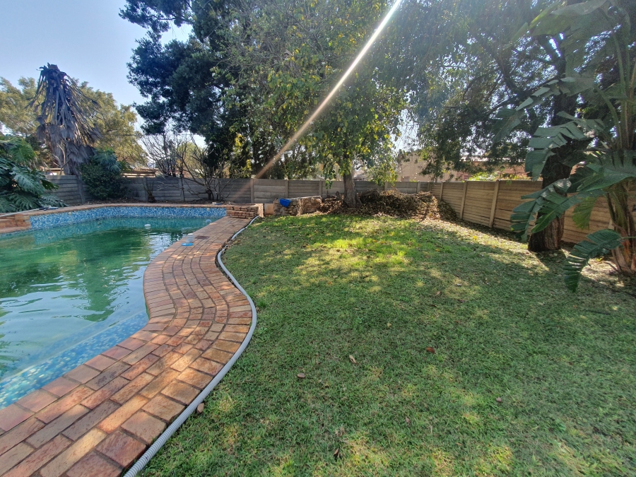 4 Bedroom Property for Sale in Pretoria Gardens Gauteng