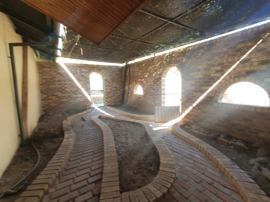 4 Bedroom Property for Sale in Pretoria Gardens Gauteng