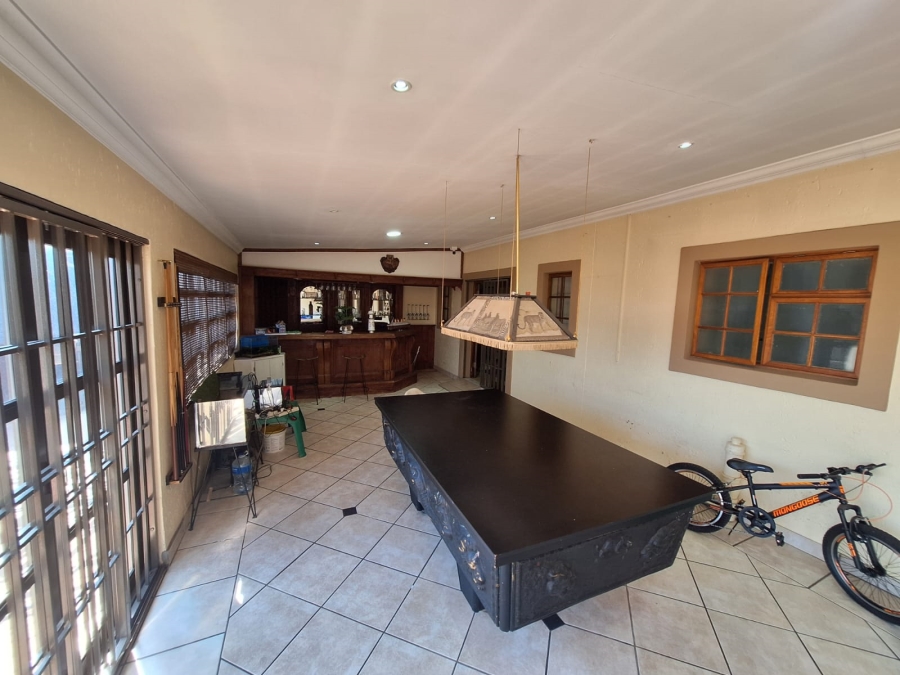 4 Bedroom Property for Sale in Solheim Gauteng