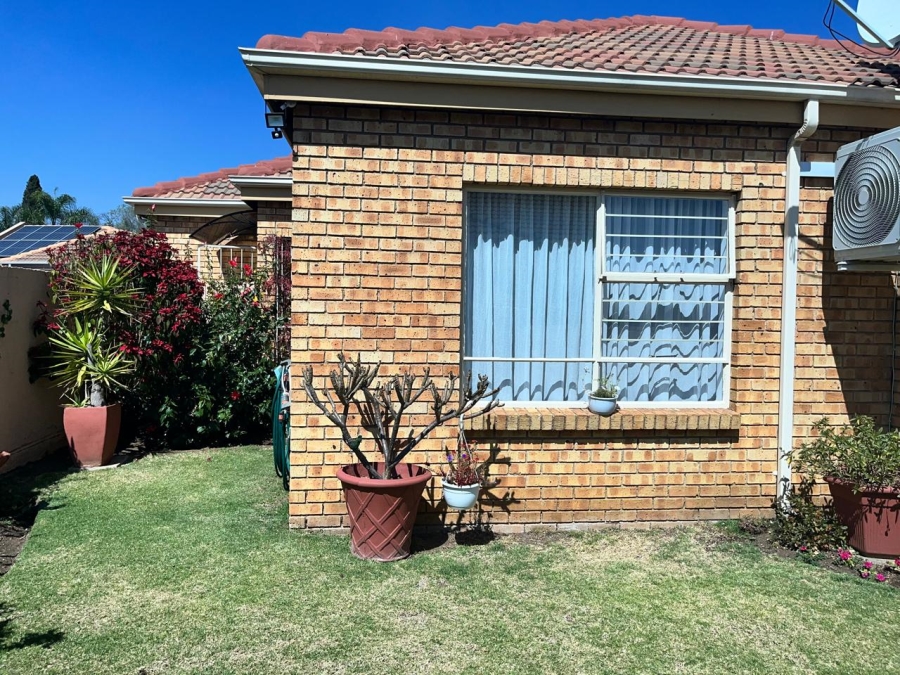3 Bedroom Property for Sale in Eden Glen Gauteng
