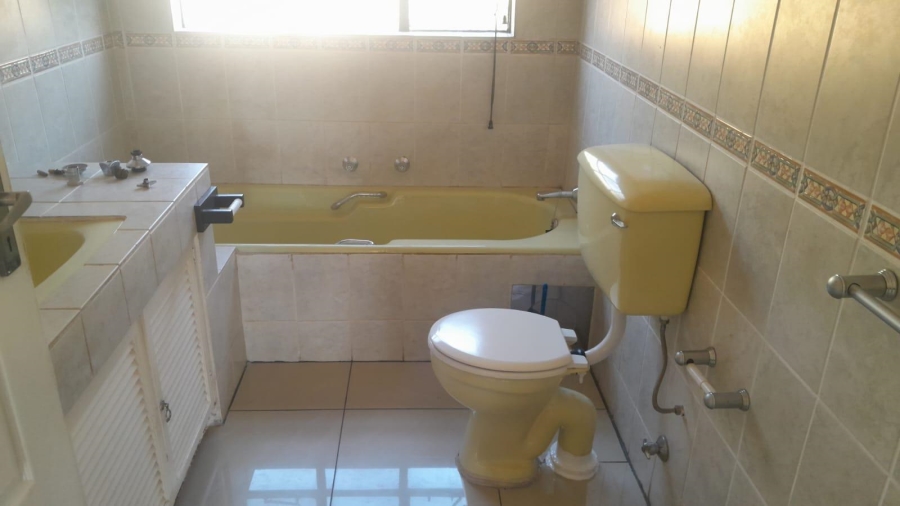 To Let 3 Bedroom Property for Rent in Noordheuwel Gauteng