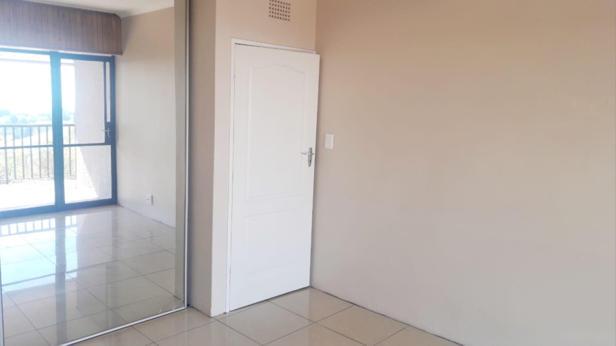 To Let 3 Bedroom Property for Rent in Noordheuwel Gauteng
