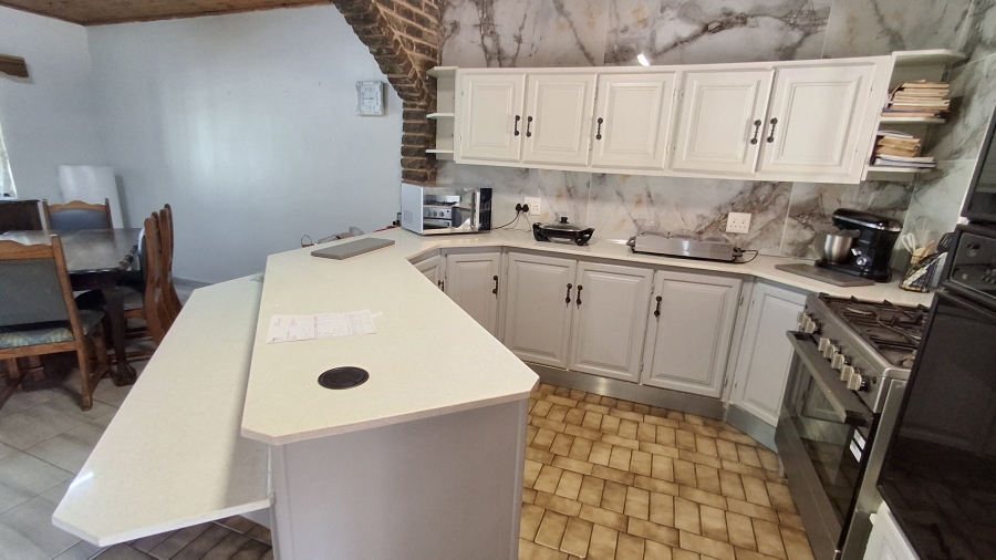 4 Bedroom Property for Sale in Danville Gauteng