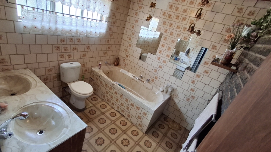 4 Bedroom Property for Sale in Danville Gauteng