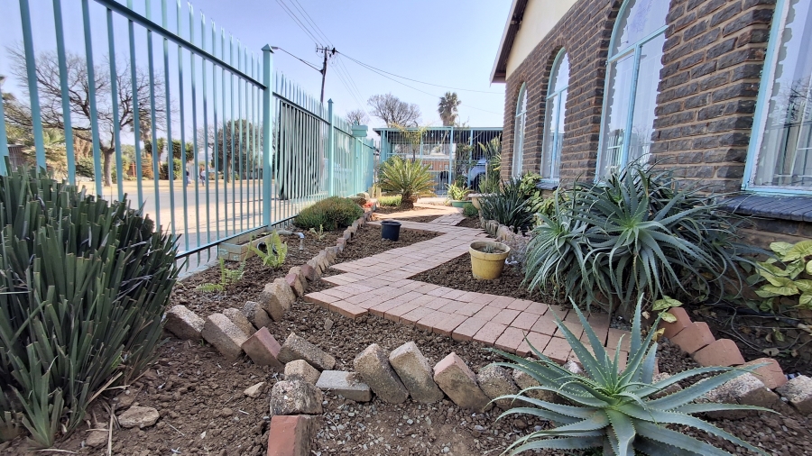 4 Bedroom Property for Sale in Danville Gauteng