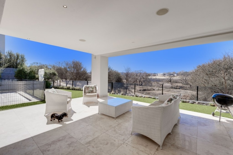 5 Bedroom Property for Sale in Helderfontein Estate Gauteng