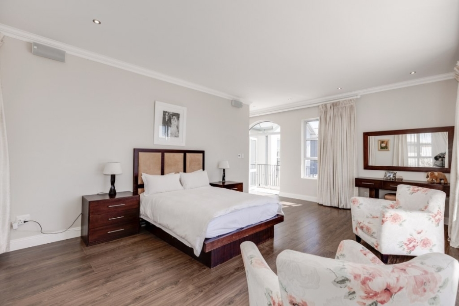 5 Bedroom Property for Sale in Helderfontein Estate Gauteng