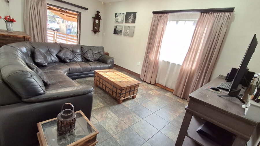 6 Bedroom Property for Sale in Pretoria Gardens Gauteng