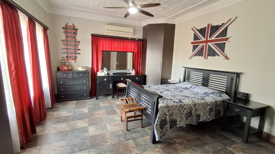 6 Bedroom Property for Sale in Pretoria Gardens Gauteng