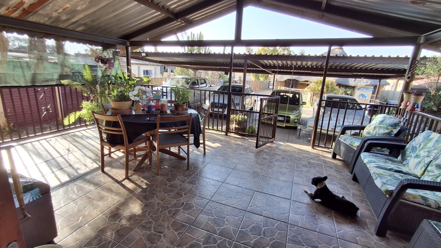 6 Bedroom Property for Sale in Pretoria Gardens Gauteng
