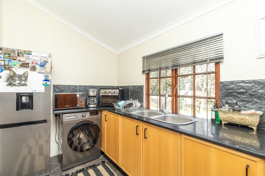 2 Bedroom Property for Sale in Paulshof Gauteng
