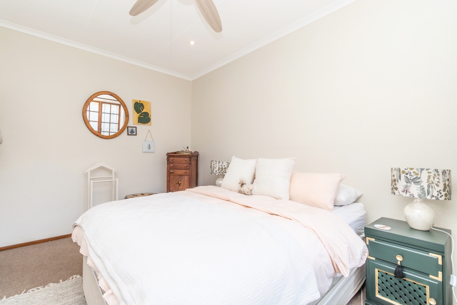 2 Bedroom Property for Sale in Paulshof Gauteng