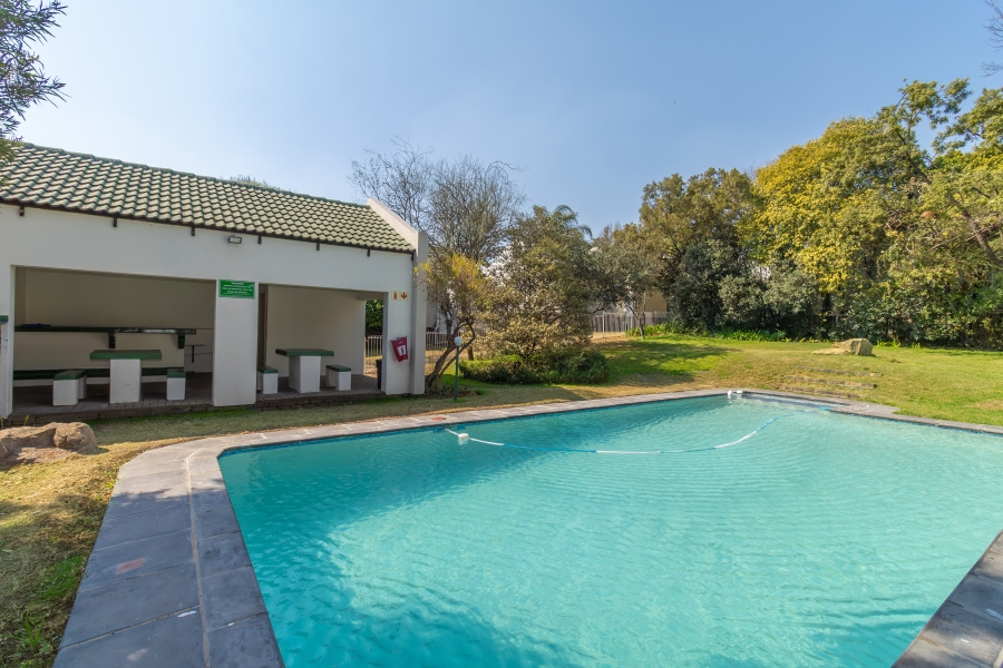 2 Bedroom Property for Sale in Paulshof Gauteng