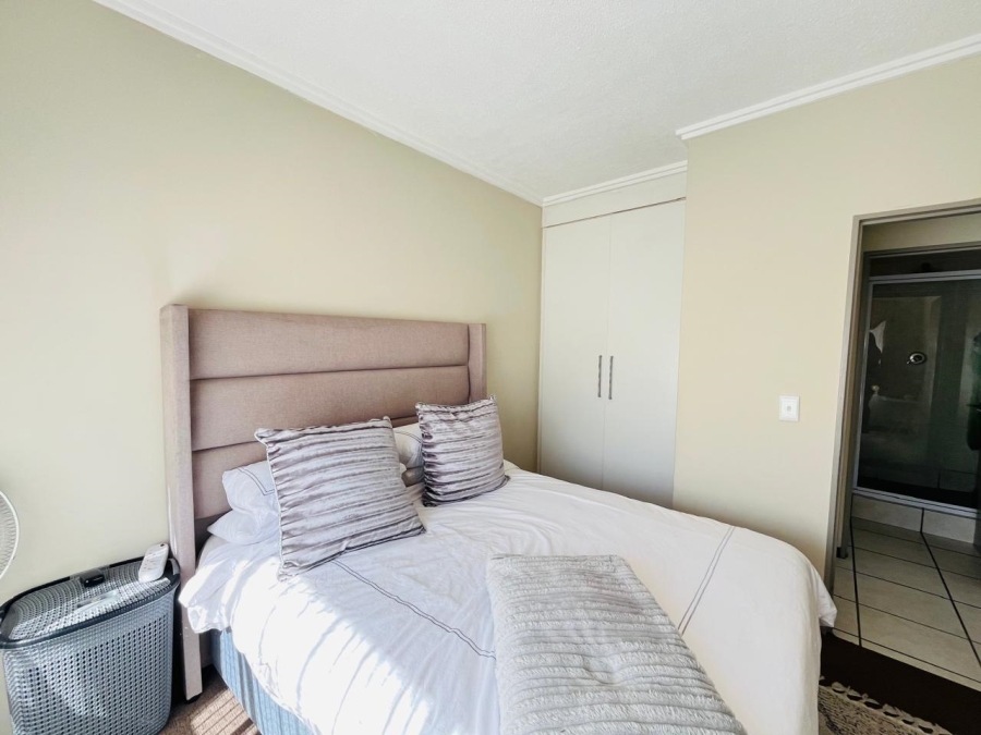 To Let 1 Bedroom Property for Rent in Beverley Gauteng