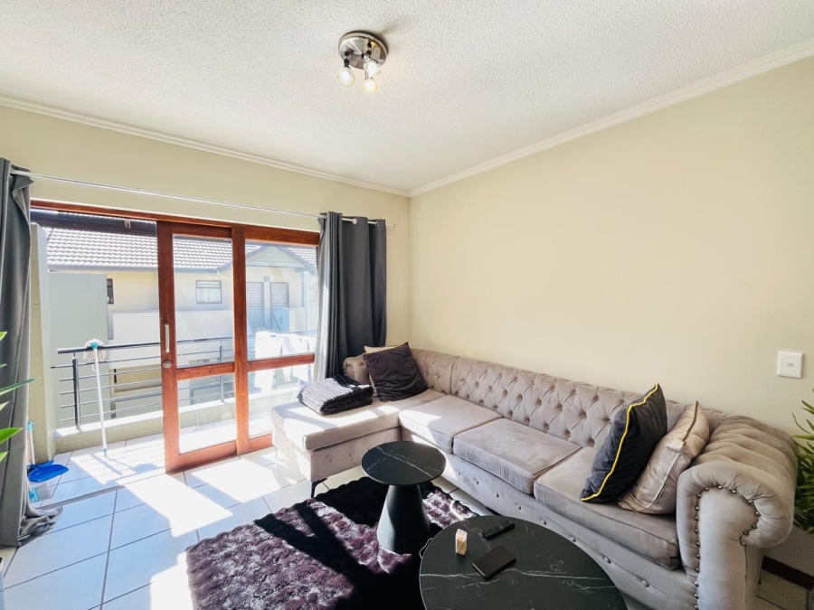 To Let 1 Bedroom Property for Rent in Beverley Gauteng