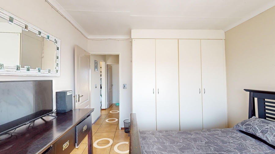 2 Bedroom Property for Sale in Parkrand Gauteng