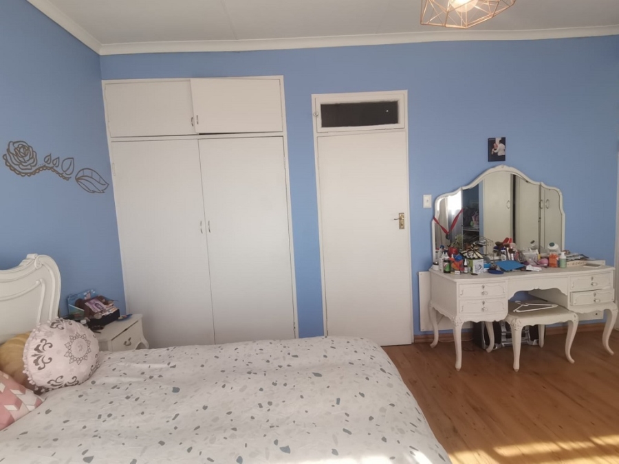 2 Bedroom Property for Sale in Brackenhurst Gauteng