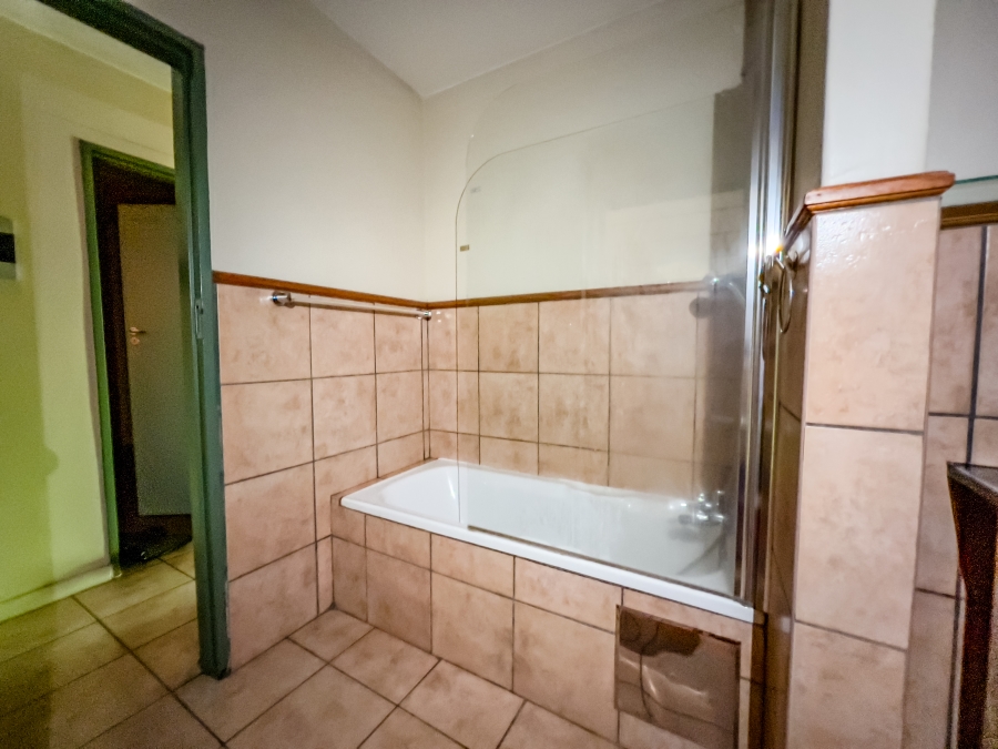 2 Bedroom Property for Sale in Hatfield Gauteng