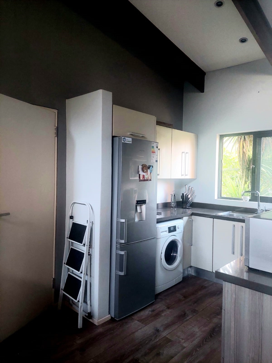1 Bedroom Property for Sale in Bedfordview Gauteng