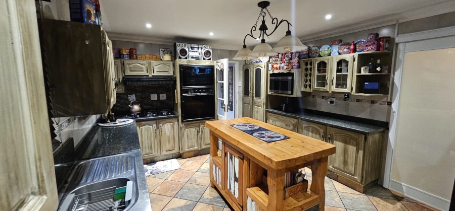 4 Bedroom Property for Sale in Vanderbijlpark SE 4 Gauteng