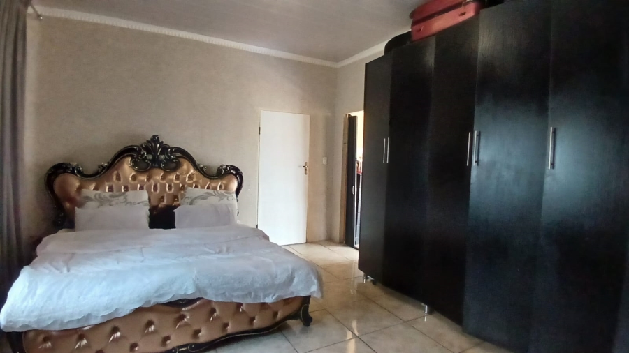 4 Bedroom Property for Sale in Vanderbijlpark SE 4 Gauteng
