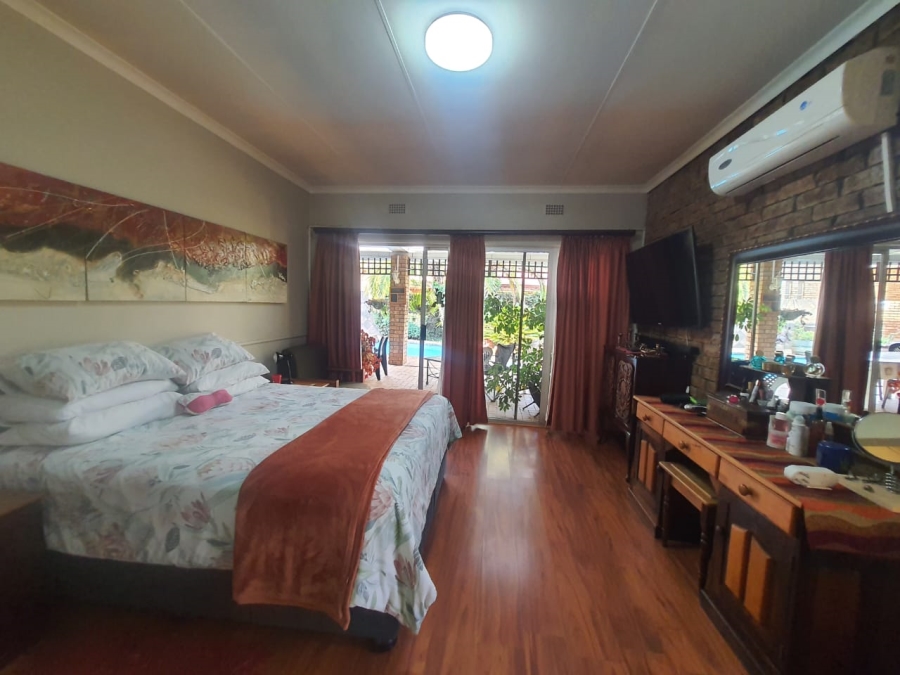 4 Bedroom Property for Sale in Vanderbijlpark SE Gauteng