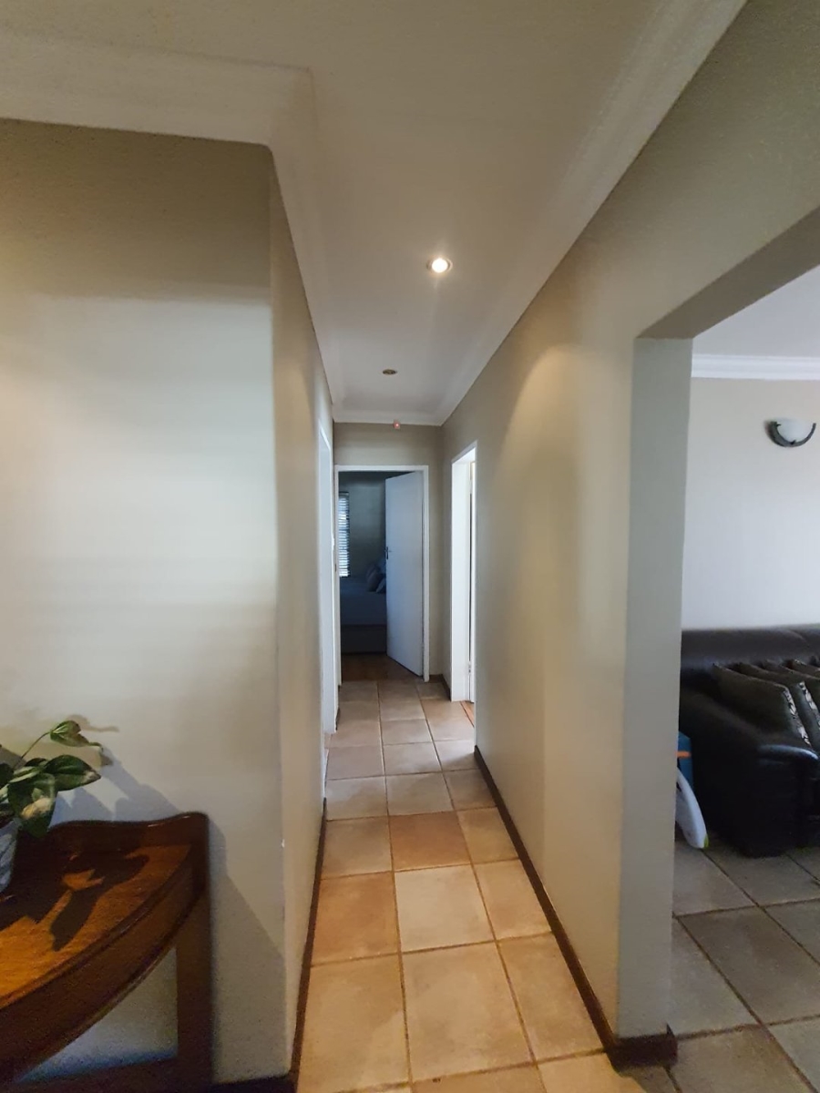 2 Bedroom Property for Sale in Vanderbijlpark SE 4 Gauteng