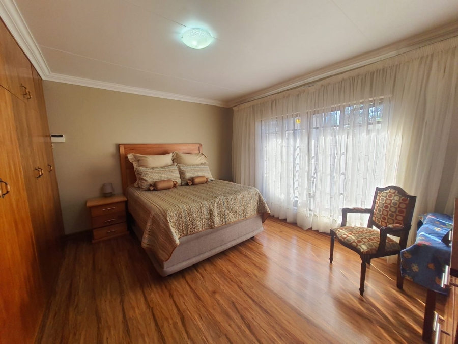 2 Bedroom Property for Sale in Vanderbijlpark SE 4 Gauteng