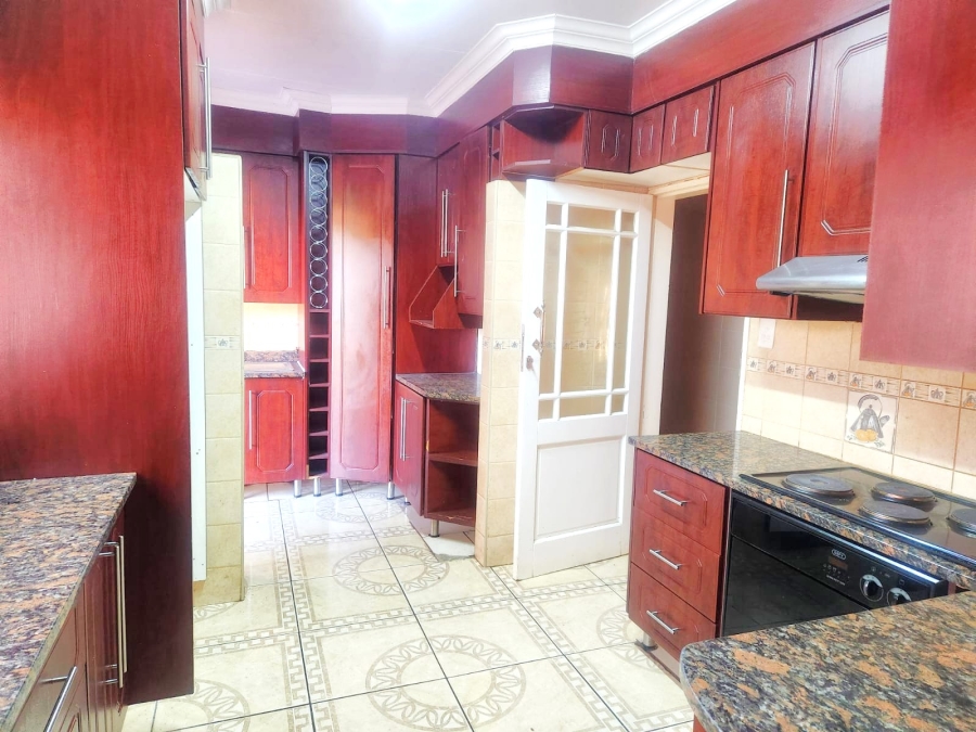 3 Bedroom Property for Sale in Doringkloof Gauteng