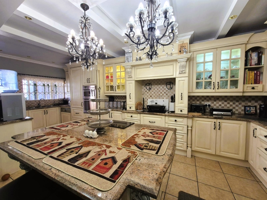 3 Bedroom Property for Sale in Three Rivers Proper Gauteng