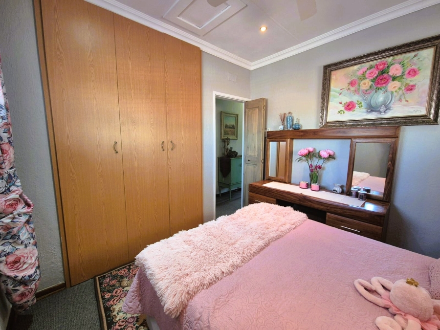 3 Bedroom Property for Sale in Three Rivers Proper Gauteng