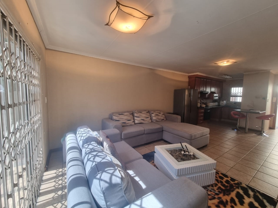 3 Bedroom Property for Sale in Vanderbijlpark SE 2 Gauteng