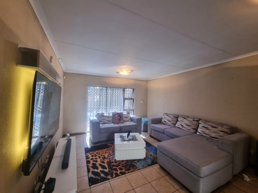 3 Bedroom Property for Sale in Vanderbijlpark SE 2 Gauteng