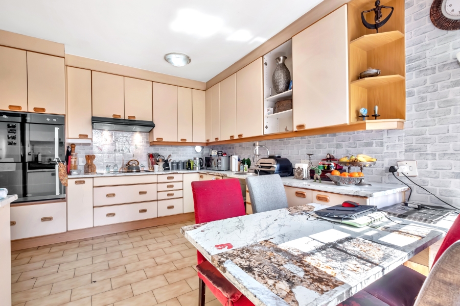 4 Bedroom Property for Sale in Emmarentia Gauteng